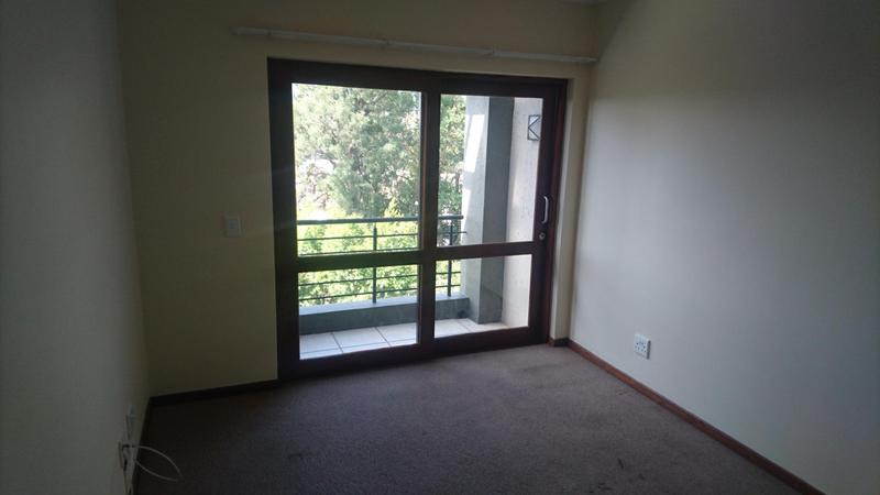 To Let 2 Bedroom Property for Rent in Pineslopes Gauteng