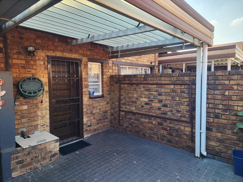 3 Bedroom Property for Sale in Randhart Gauteng