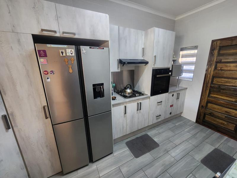 3 Bedroom Property for Sale in Randhart Gauteng