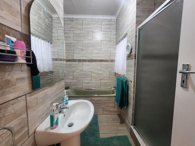 3 Bedroom Property for Sale in Randhart Gauteng