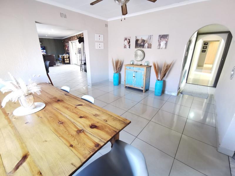 4 Bedroom Property for Sale in Golf Park Gauteng