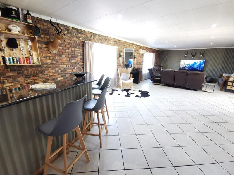 4 Bedroom Property for Sale in Golf Park Gauteng