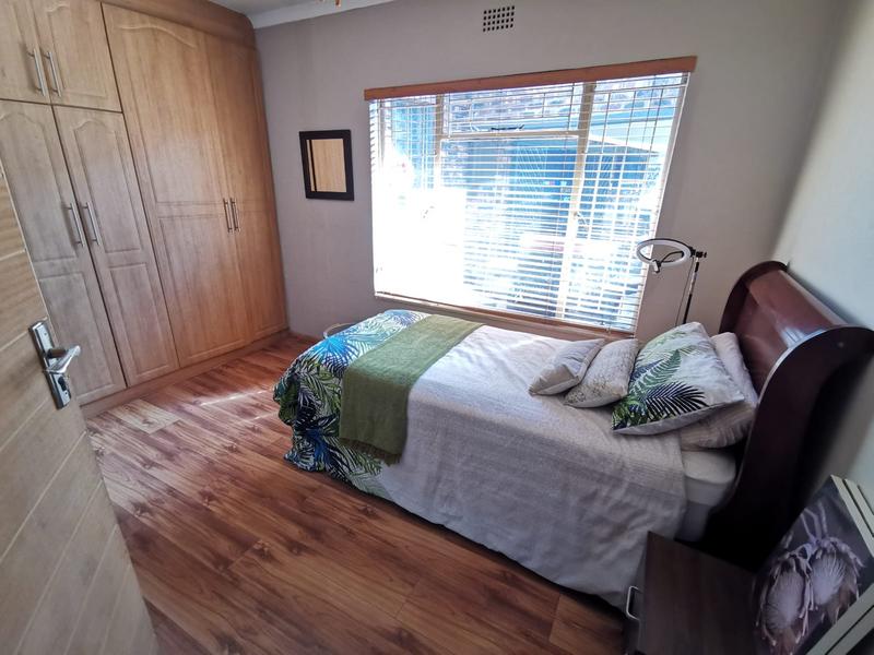 4 Bedroom Property for Sale in Golf Park Gauteng