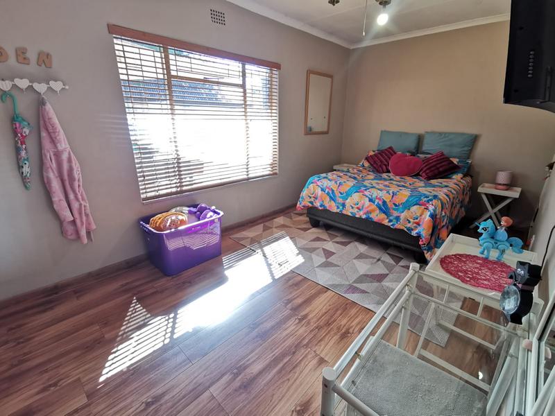4 Bedroom Property for Sale in Golf Park Gauteng