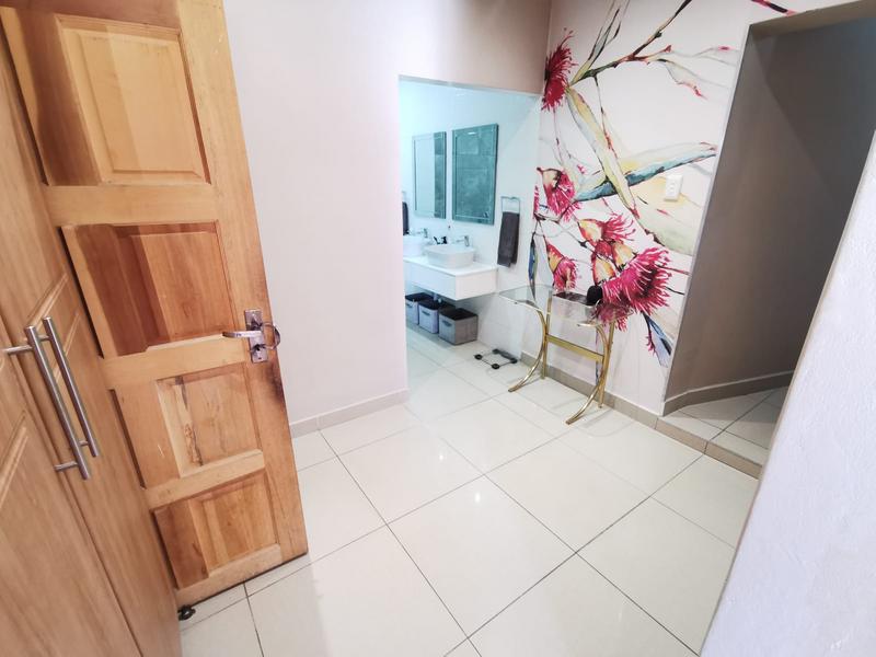 4 Bedroom Property for Sale in Golf Park Gauteng