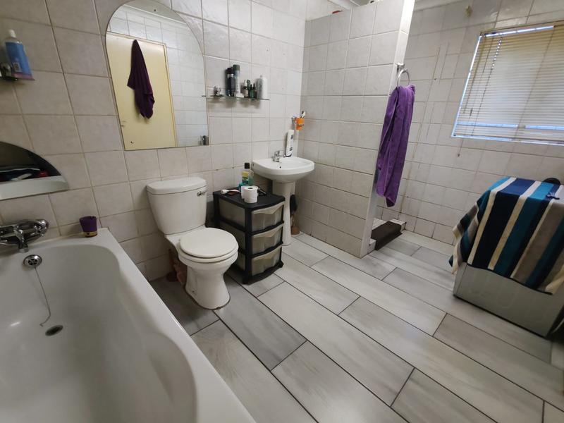 6 Bedroom Property for Sale in Meyerton Central Gauteng