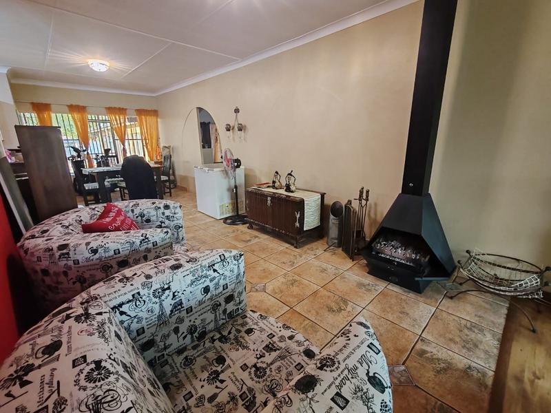 6 Bedroom Property for Sale in Meyerton Central Gauteng