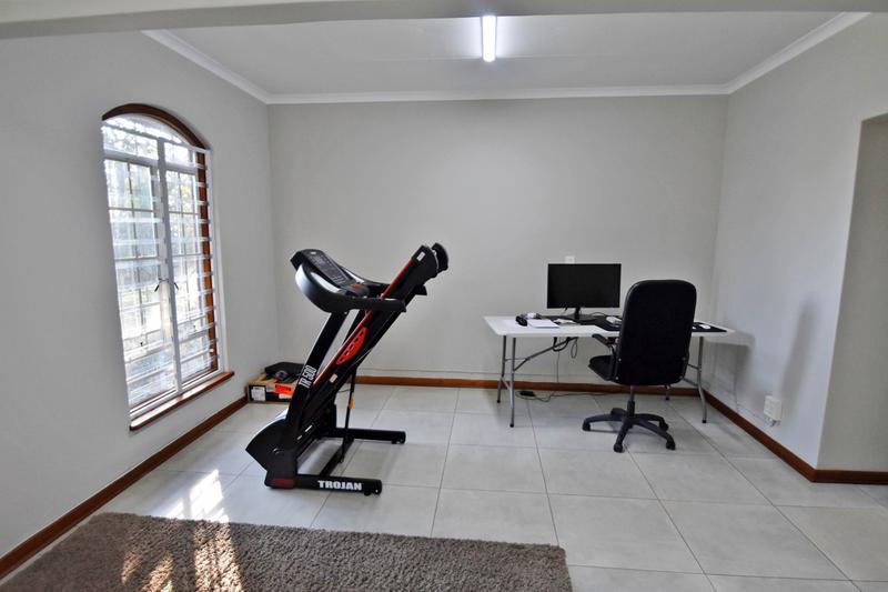 To Let 1 Bedroom Property for Rent in Linksfield Gauteng