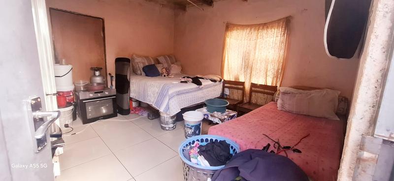8 Bedroom Property for Sale in Tembisa Gauteng