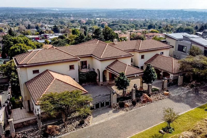 To Let 5 Bedroom Property for Rent in Bedfordview Gauteng