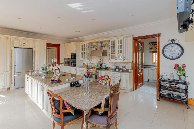 To Let 5 Bedroom Property for Rent in Bedfordview Gauteng
