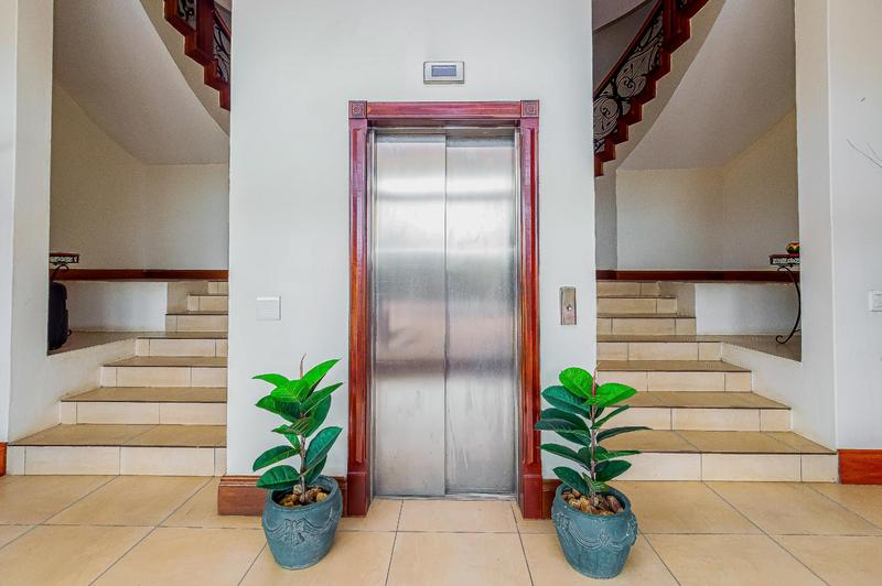 To Let 5 Bedroom Property for Rent in Bedfordview Gauteng
