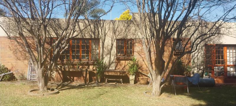 To Let 1 Bedroom Property for Rent in Dunvegan Gauteng