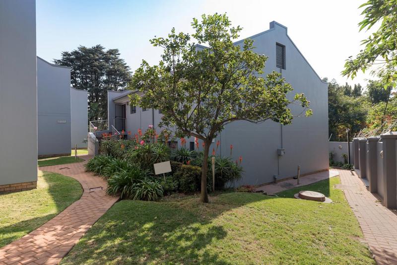 2 Bedroom Property for Sale in Bedfordview Gauteng