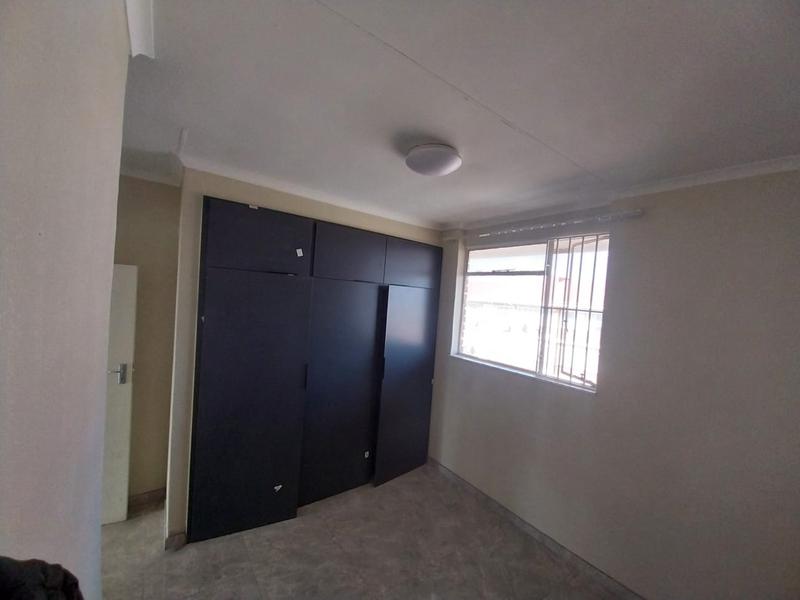 To Let 2 Bedroom Property for Rent in Erasmia Gauteng