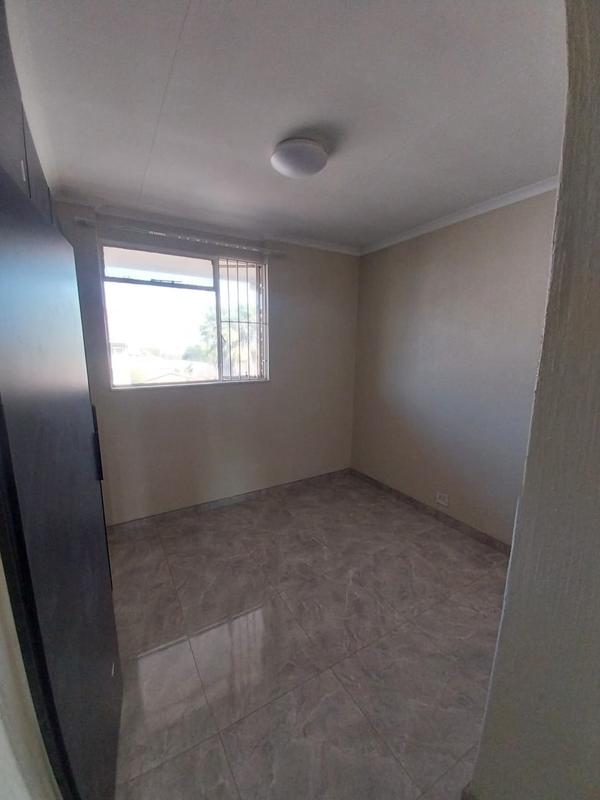 To Let 2 Bedroom Property for Rent in Erasmia Gauteng
