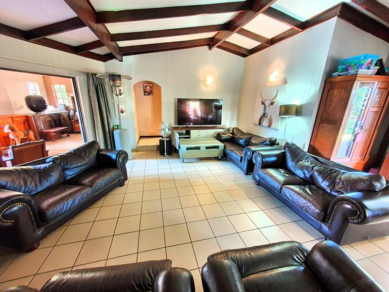 5 Bedroom Property for Sale in Wonderboom Gauteng