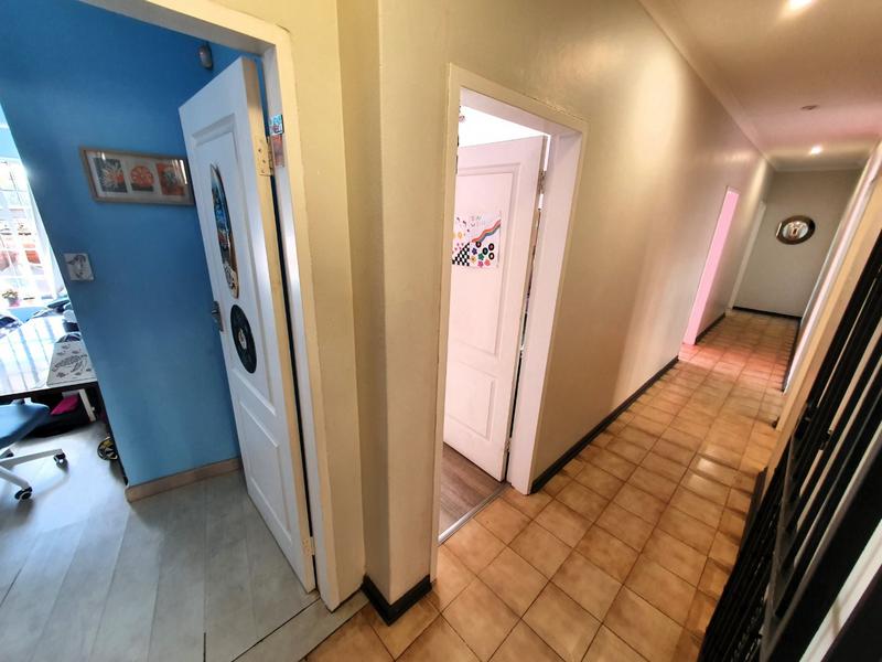 5 Bedroom Property for Sale in Wonderboom Gauteng