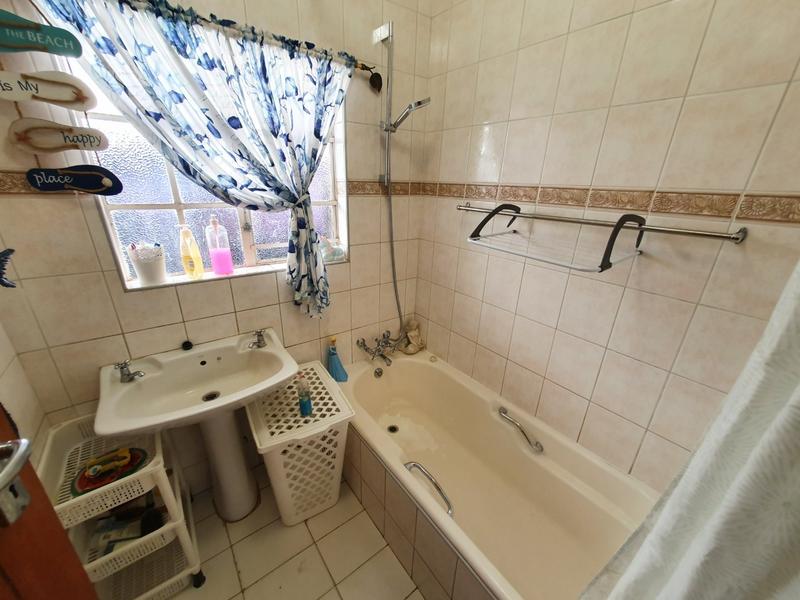 5 Bedroom Property for Sale in Wonderboom Gauteng