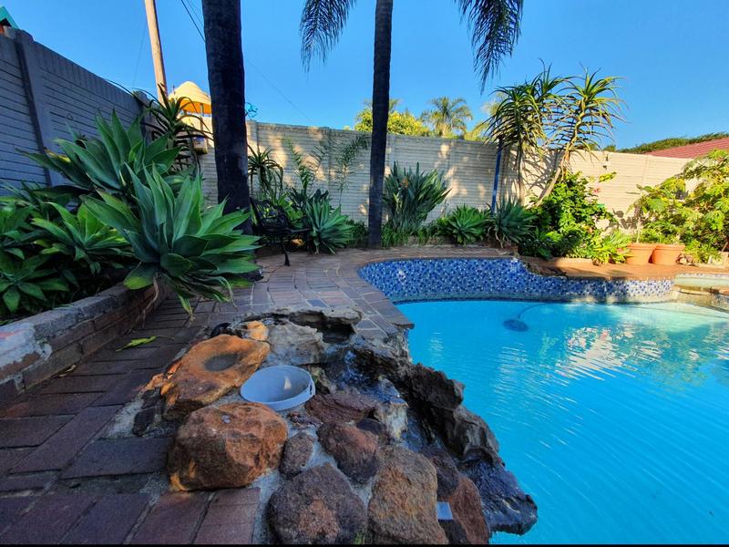 5 Bedroom Property for Sale in Wonderboom Gauteng