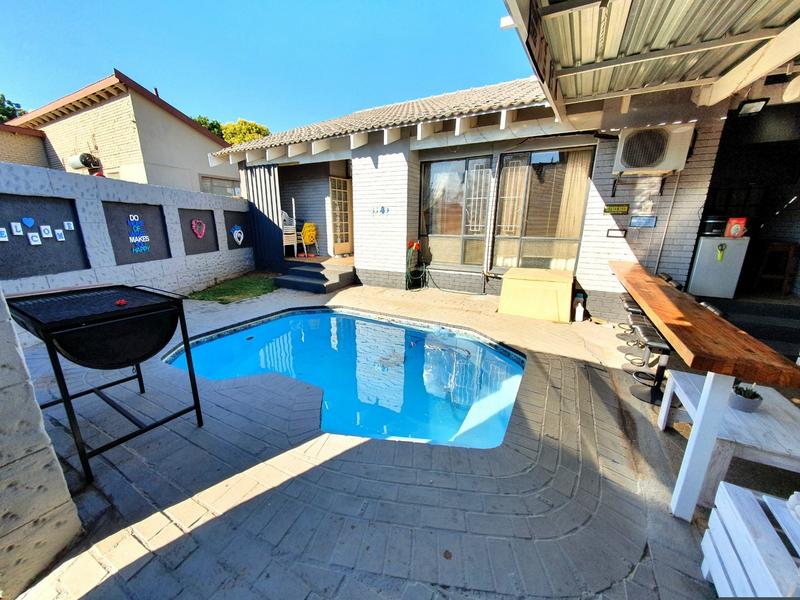 3 Bedroom Property for Sale in Wonderboom Gauteng
