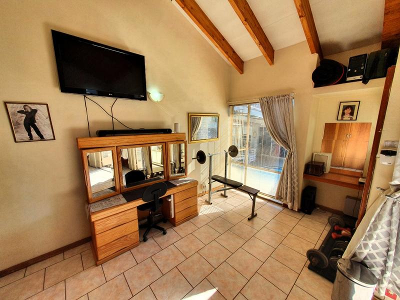 3 Bedroom Property for Sale in Wonderboom Gauteng