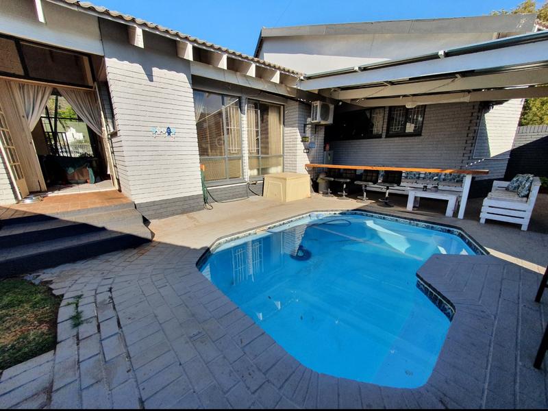 3 Bedroom Property for Sale in Wonderboom Gauteng