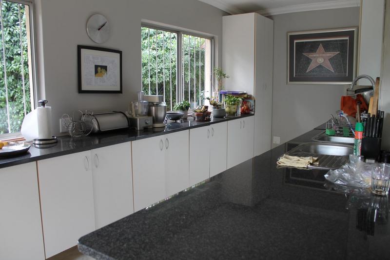 3 Bedroom Property for Sale in Edenvale Central Gauteng