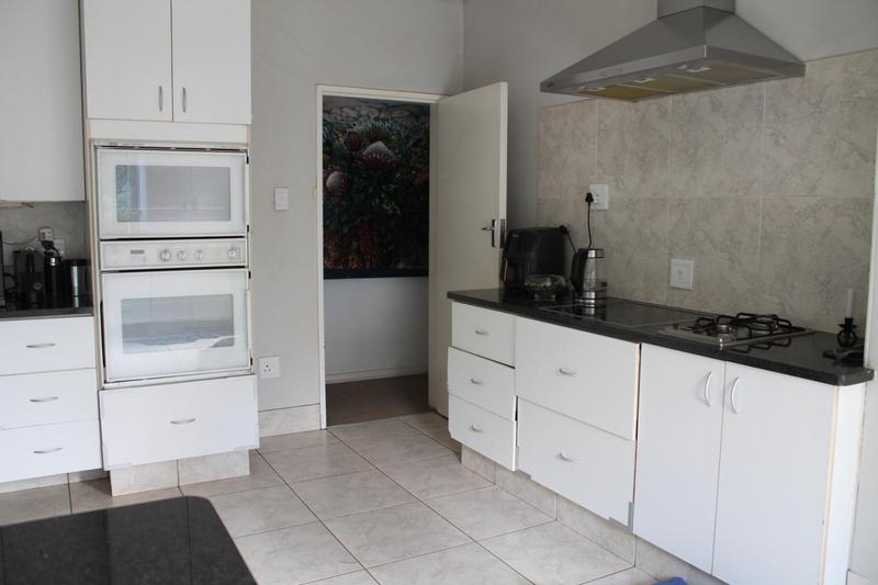 3 Bedroom Property for Sale in Edenvale Central Gauteng