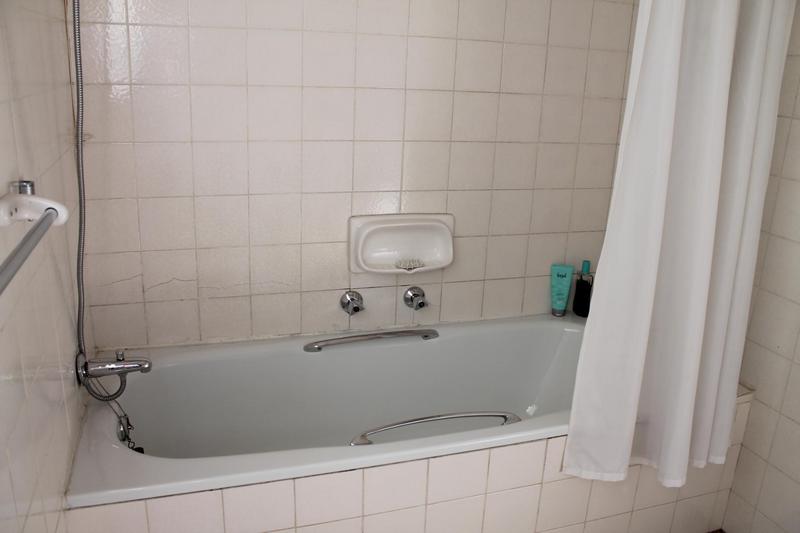 3 Bedroom Property for Sale in Edenvale Central Gauteng