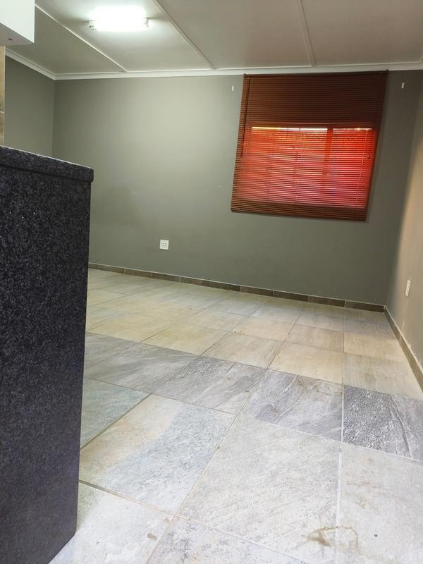 To Let 1 Bedroom Property for Rent in Kensington Gauteng