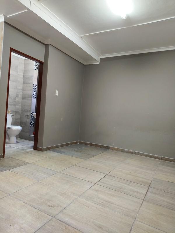 To Let 1 Bedroom Property for Rent in Kensington Gauteng