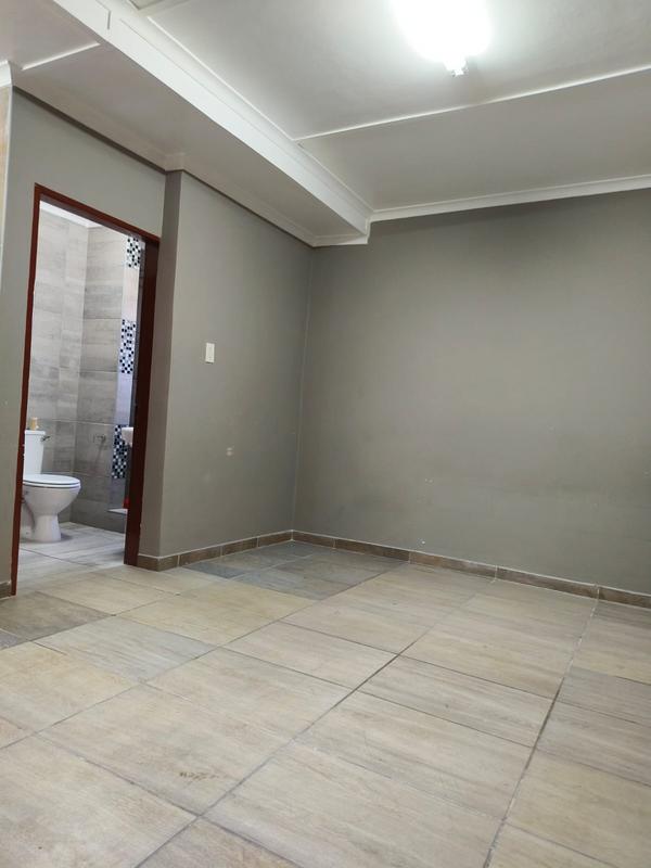 To Let 1 Bedroom Property for Rent in Kensington Gauteng