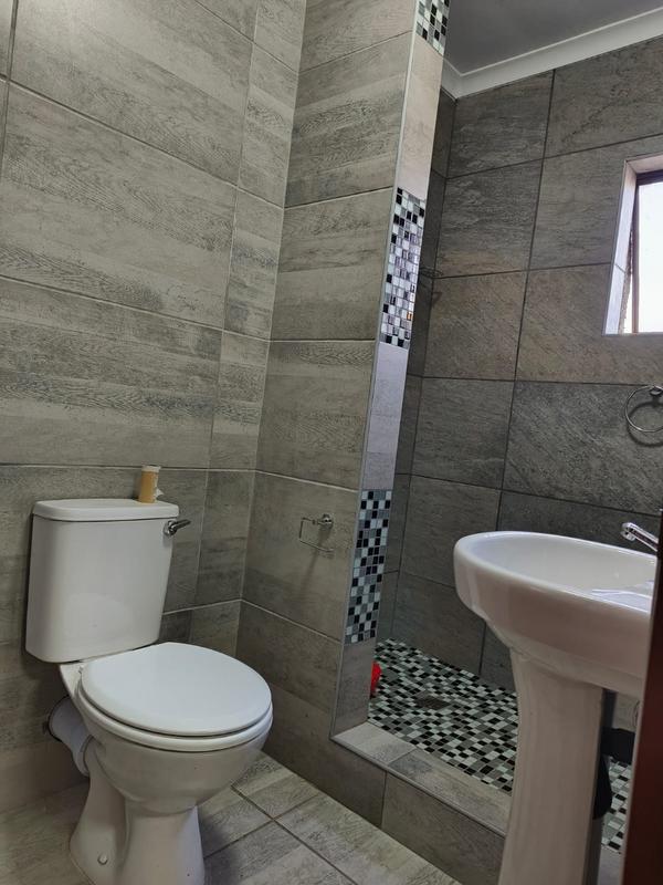 To Let 1 Bedroom Property for Rent in Kensington Gauteng