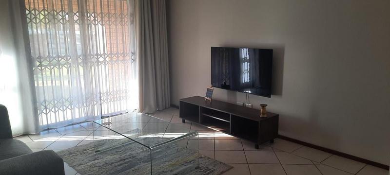 To Let 2 Bedroom Property for Rent in Willowbrook Gauteng