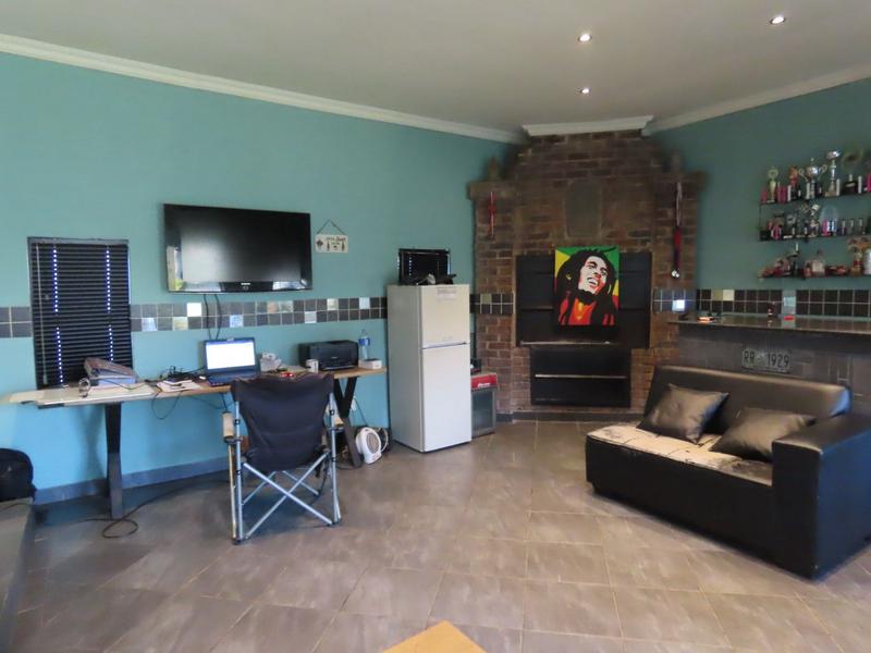 3 Bedroom Property for Sale in Dawnview Gauteng