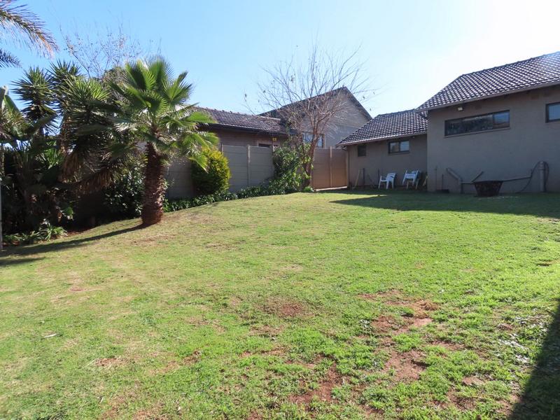 3 Bedroom Property for Sale in Dawnview Gauteng