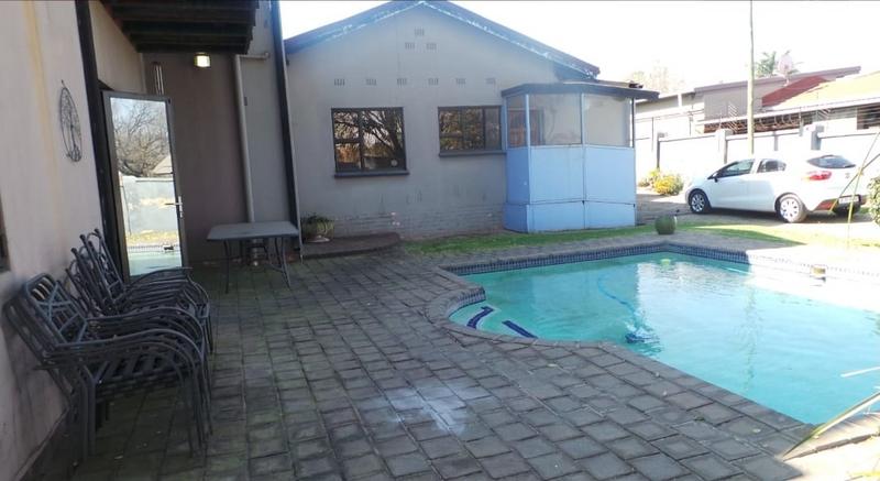 9 Bedroom Property for Sale in Wychwood Gauteng