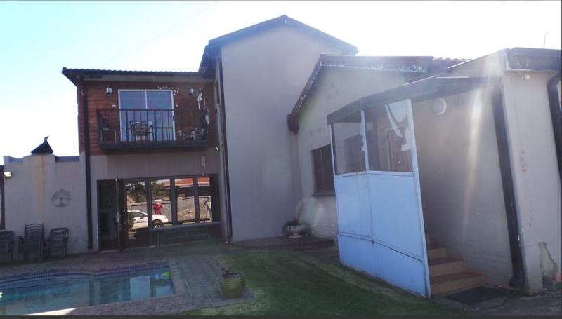 9 Bedroom Property for Sale in Wychwood Gauteng