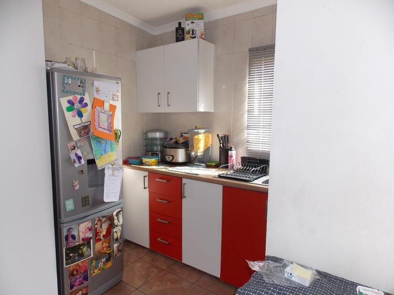 9 Bedroom Property for Sale in Wychwood Gauteng