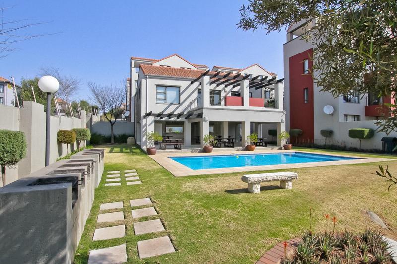To Let 1 Bedroom Property for Rent in Lonehill Gauteng