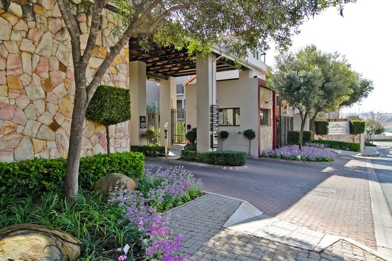 To Let 1 Bedroom Property for Rent in Lonehill Gauteng