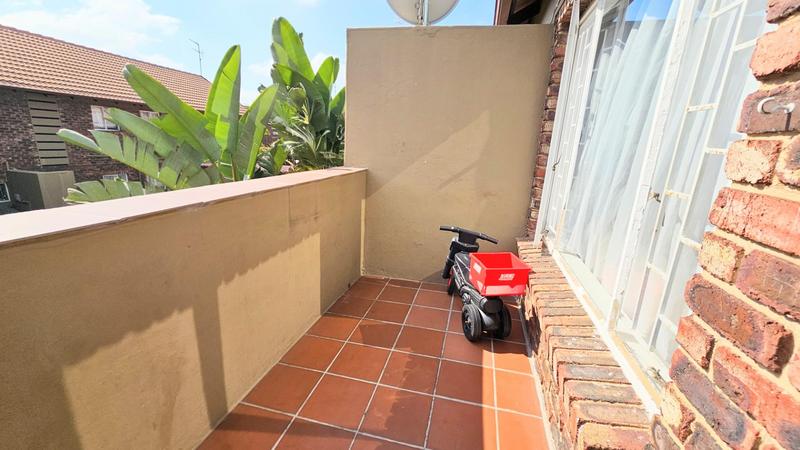 2 Bedroom Property for Sale in Eden Glen Gauteng