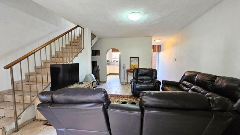 2 Bedroom Property for Sale in Croydon Gauteng
