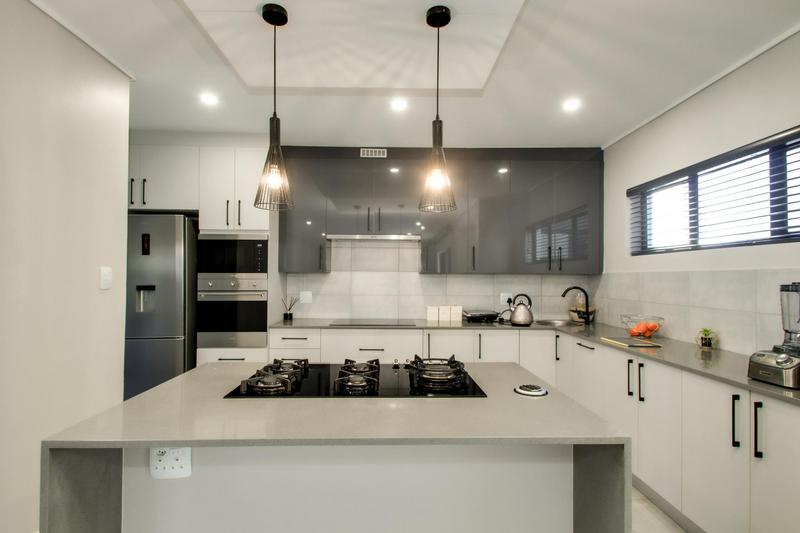 To Let 3 Bedroom Property for Rent in Fourways Gauteng