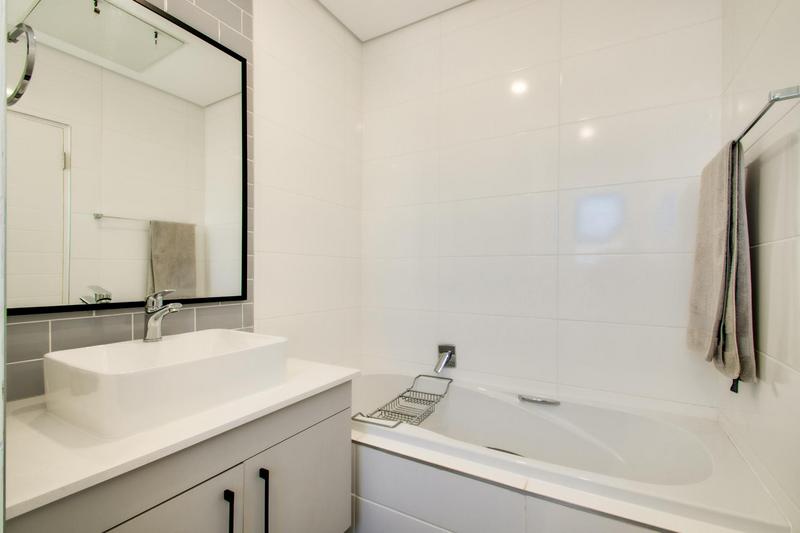To Let 3 Bedroom Property for Rent in Fourways Gauteng