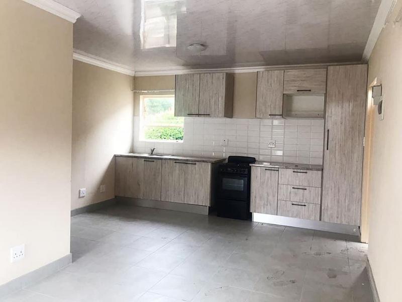 To Let 1 Bedroom Property for Rent in Birch Acres Gauteng
