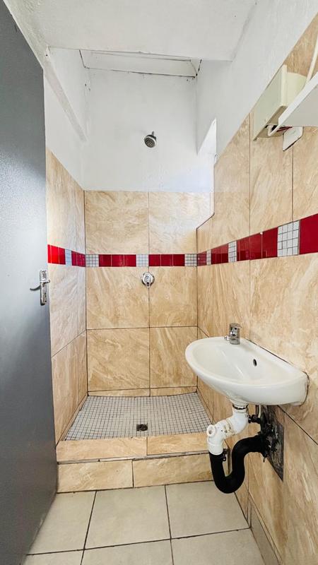 To Let 1 Bedroom Property for Rent in Kempton Park West Gauteng