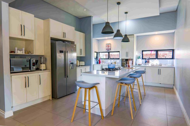 3 Bedroom Property for Sale in Copperleaf Estate Gauteng