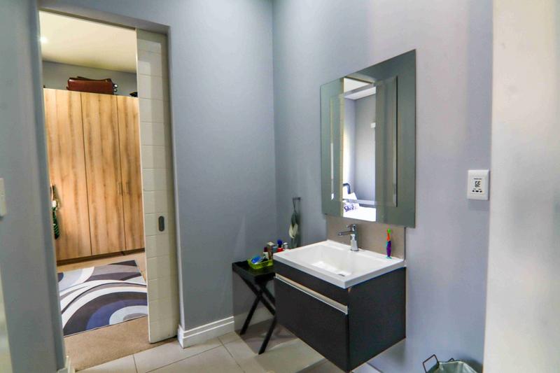 3 Bedroom Property for Sale in Copperleaf Estate Gauteng